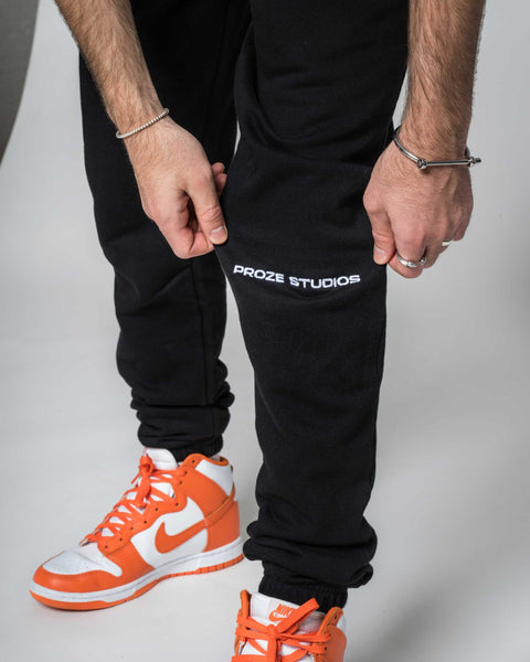 CLASSIC BLACK TRACKPANTS